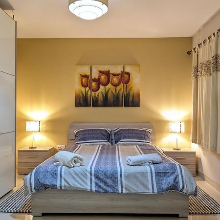 Sweetholidays Malta Apartment สลีมา ภายนอก รูปภาพ
