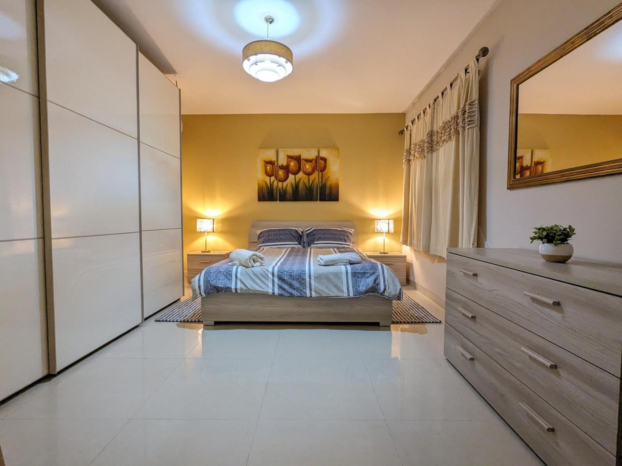Sweetholidays Malta Apartment สลีมา ภายนอก รูปภาพ