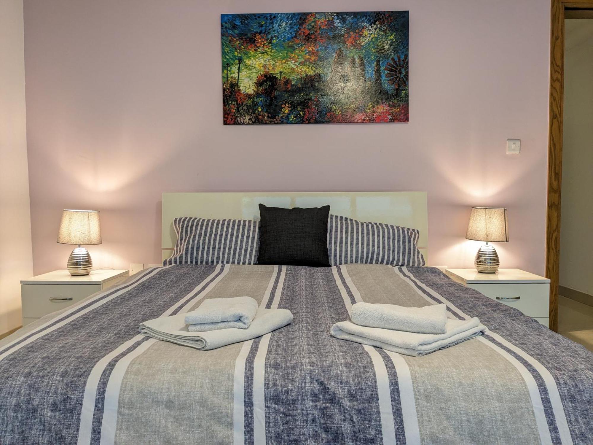 Sweetholidays Malta Apartment สลีมา ภายนอก รูปภาพ